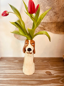  Top Dog Basset Vase