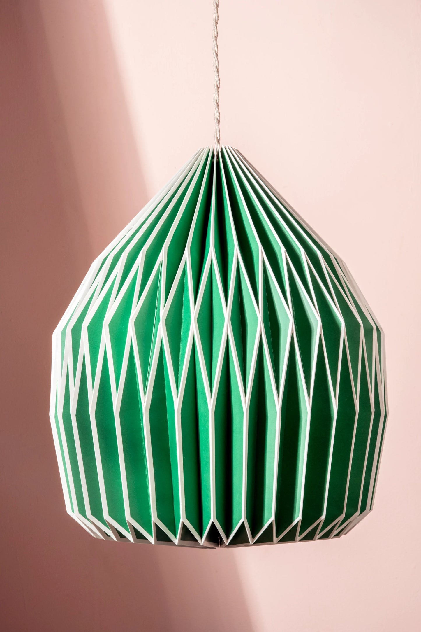 Hanging lampshade