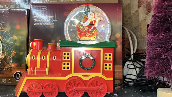 LED Red Train Water Spinner
