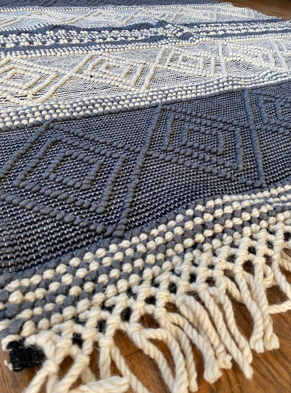 Large Wool Rug Grey & White Tufted Wool