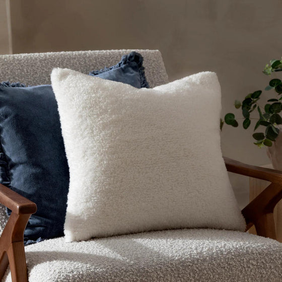 Olann Faux Shearing Cushion Ecru
