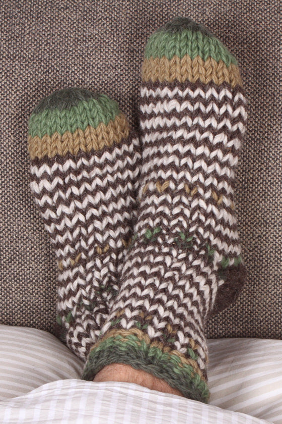 Santiago Sofa Socks Green Bark