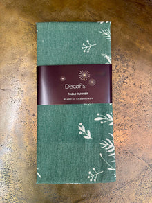  Table Runner Green