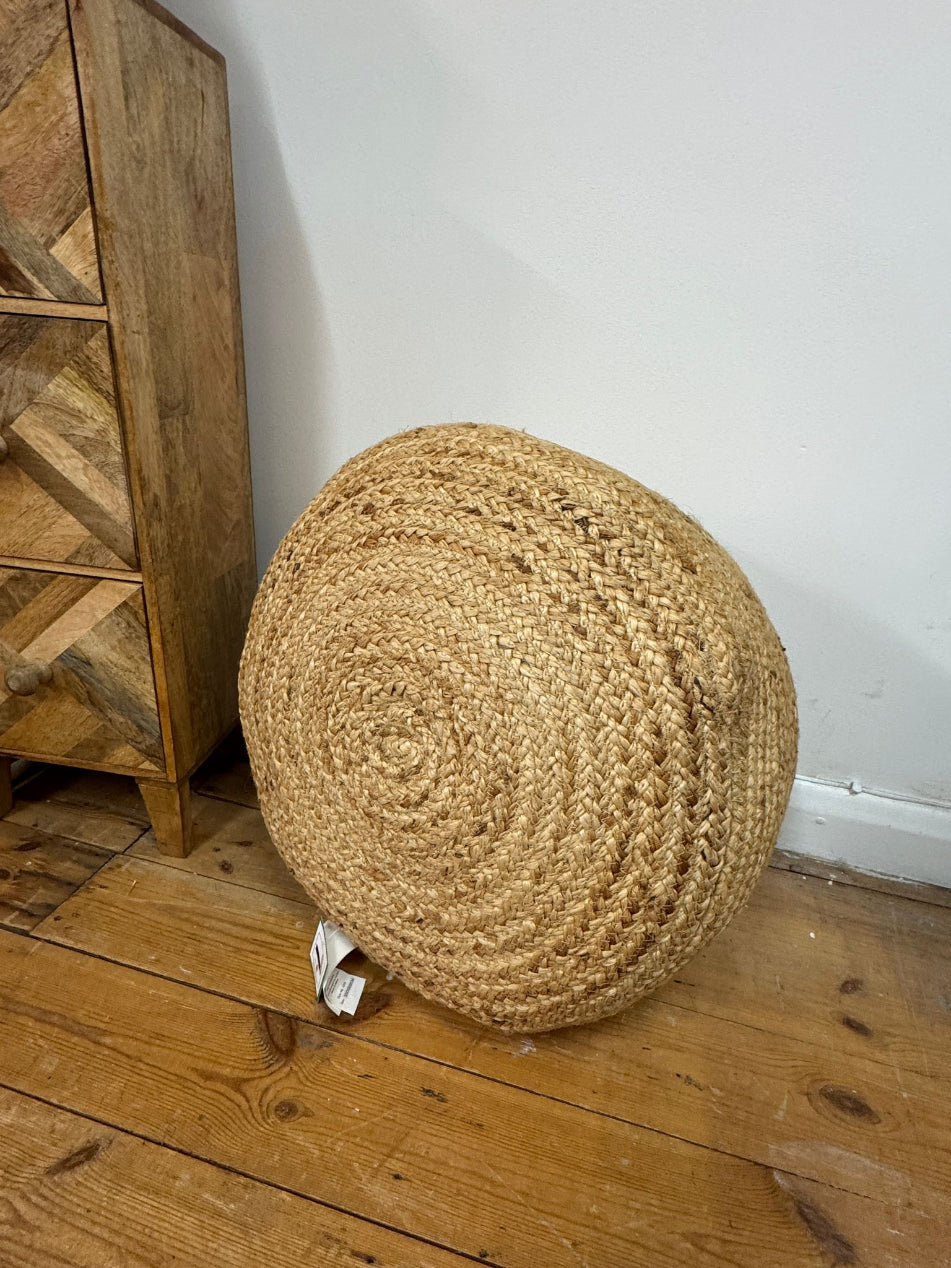natural round pouffe