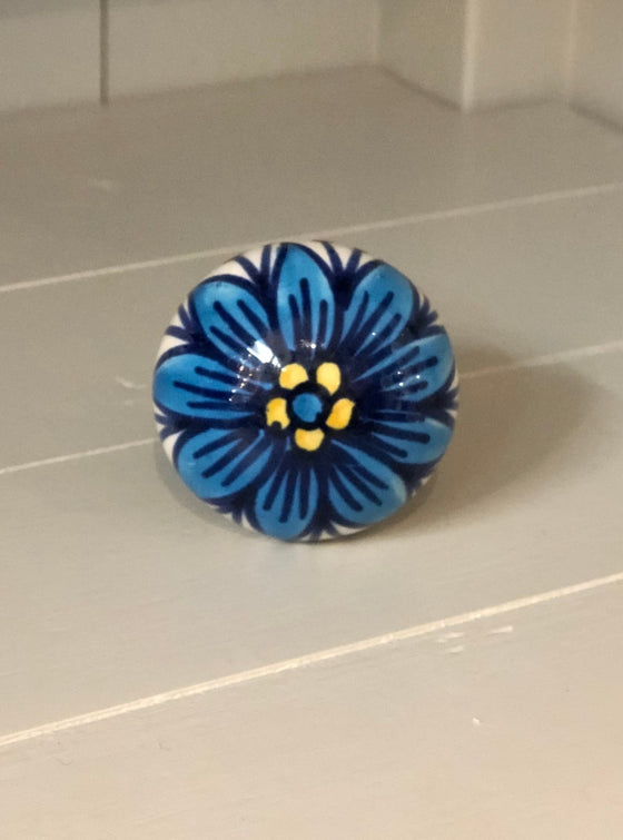 Cream Blue Flower Drawer Pull