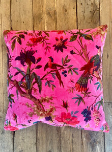  Hot Pink Bird of Paradise Velvet Cushion 50 x 50 cm